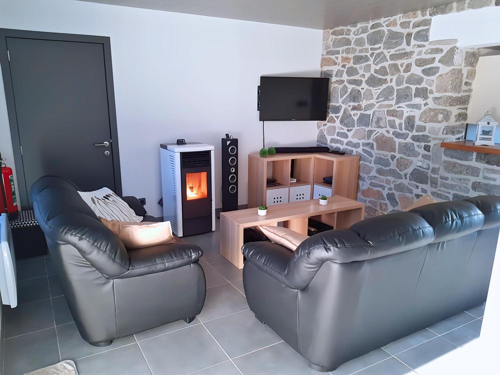 Au Chant Des Roches - Parking - Wifi - Terrasse - Chambres Familiales - Cerfontaine Exteriér fotografie